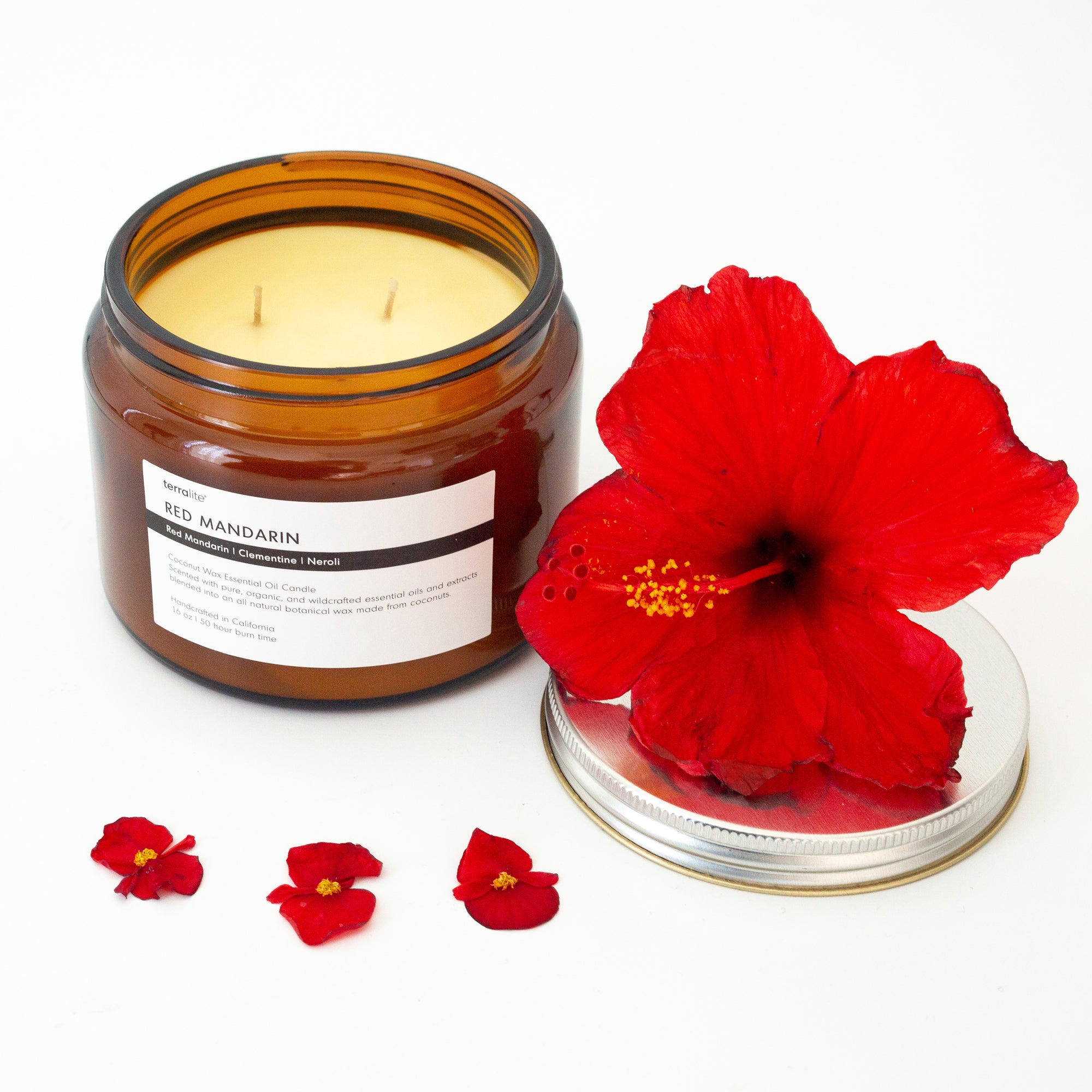 Red Mandarin Essential Oil Candle made with red mandarin, clementine, and neroli essential oils. 2 wick size