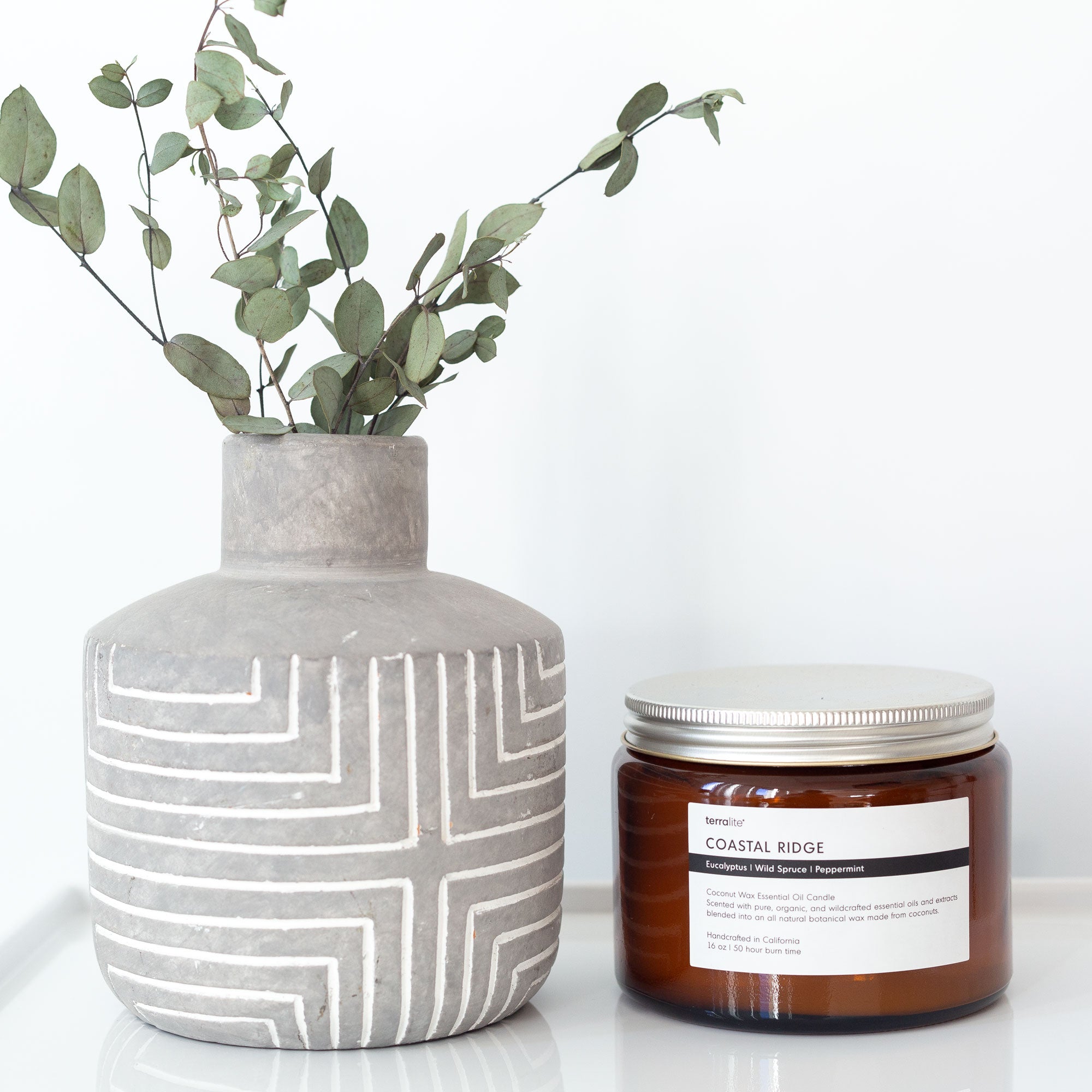 Coastal Ridge - Essential Oil Candle (classic)