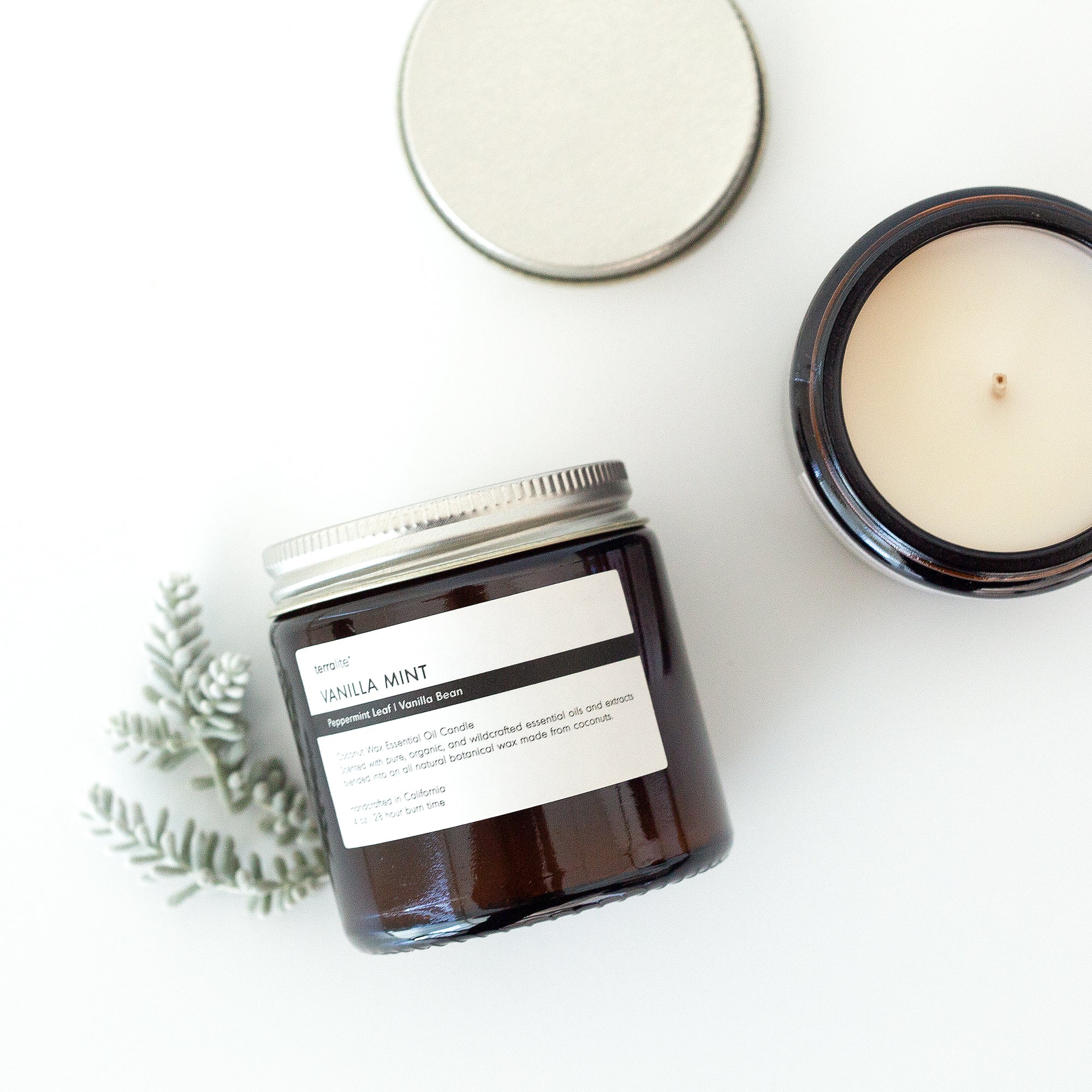Vanilla Mint Essential Oil Candle - 4 oz. made with organic vanilla oil and organic peppermint essential oil.